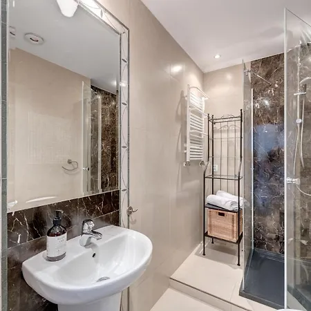 Apartament Z Duzym Tarasem W Rezydencji Nad Stawem * Gdansk
