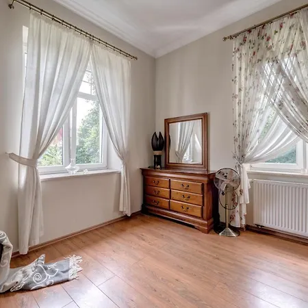 Apartamento Apartament Z Duzym Tarasem W Rezydencji Nad Stawem *